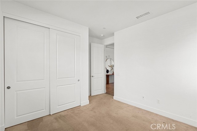 19162 Lauren Lane, Saugus CA: https://media.crmls.org/medias/00043c10-0e90-4044-bdd4-fa21cec9a720.jpg