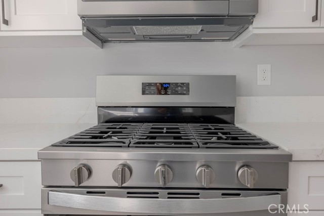 Detail Gallery Image 10 of 24 For 26954 Flo #346,  Canyon Country,  CA 91351 - 3 Beds | 2 Baths