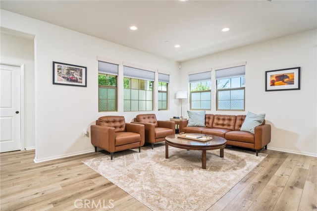 877 Orchid Way, Azusa CA: https://media.crmls.org/medias/00048be9-88fb-4118-95d3-b9fba316d70d.jpg