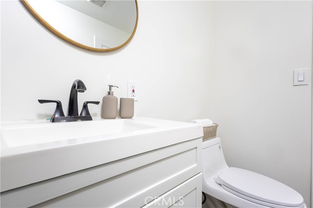3720 S St Andrews Place, Los Angeles CA: https://media.crmls.org/medias/00061443-7eaf-489c-844a-42fe1d21b06f.jpg