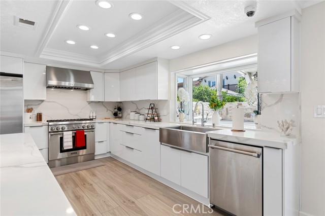 2160 S Hammatt, Anaheim CA: https://media.crmls.org/medias/0006c4f6-25a7-4443-bad9-3471d6f19c98.jpg