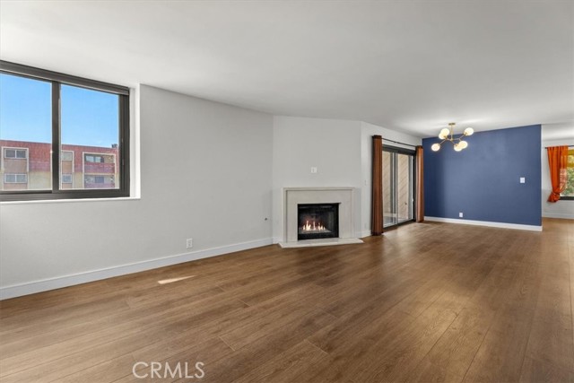 Detail Gallery Image 10 of 30 For 935 Main St #202,  El Segundo,  CA 90245 - 2 Beds | 2 Baths