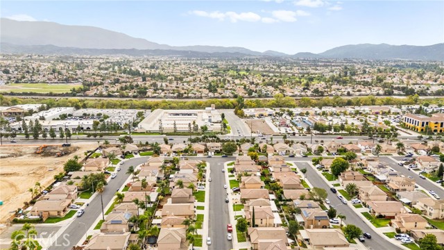 43144 Teramo Street, Temecula CA: https://media.crmls.org/medias/00079226-d64f-4c50-ba1c-e2e79c9cd6fd.jpg