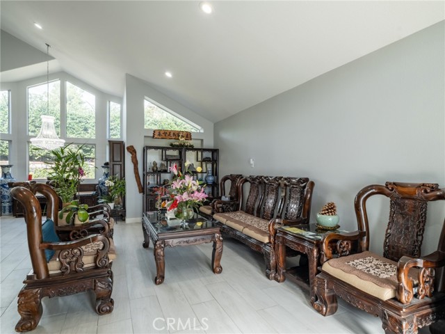 Detail Gallery Image 2 of 16 For 1661 Danbrook Pl, Upland,  CA 91784 - 4 Beds | 3 Baths