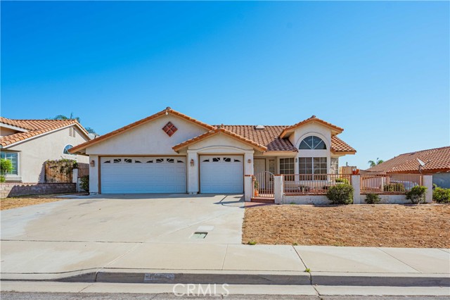 Detail Gallery Image 1 of 1 For 16505 Kiwi Way, Lake Elsinore,  CA 92530 - 4 Beds | 2 Baths