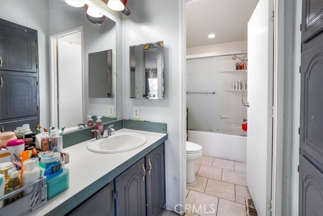 Detail Gallery Image 18 of 31 For 1855 E Riverside Dr #110,  Ontario,  CA 91761 - 3 Beds | 2 Baths