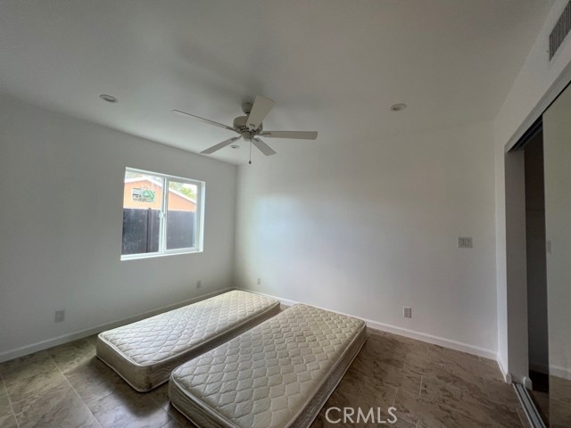 23042 Saticoy St. photo 6