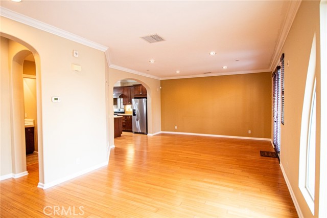 Detail Gallery Image 5 of 15 For 1750 Grand Ave #7,  Long Beach,  CA 90804 - 3 Beds | 3/1 Baths