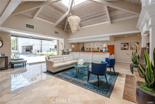 1300 The Strand, Hermosa Beach CA: https://media.crmls.org/medias/0009ba57-7dec-4cf2-8e0b-5041af4eefb2.jpg