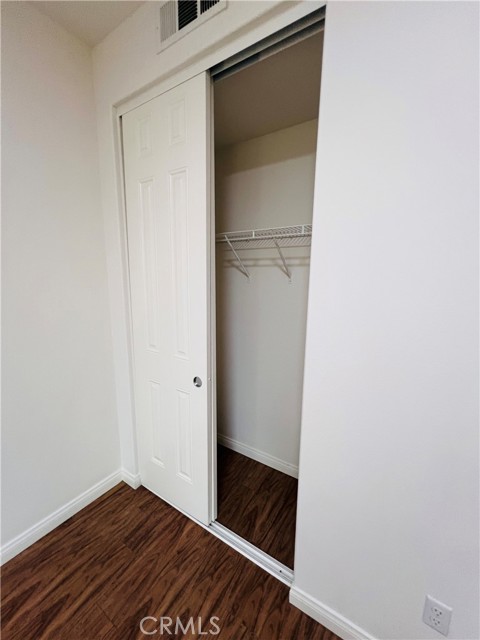 Detail Gallery Image 8 of 38 For 3022 E via Corvina, Ontario,  CA 91764 - 3 Beds | 2/1 Baths