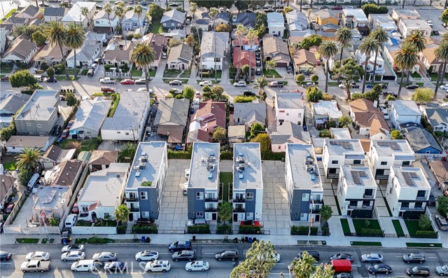 Detail Gallery Image 18 of 20 For 2727 S La Brea Ave #2733,  Los Angeles,  CA 90016 - 4 Beds | 4/1 Baths