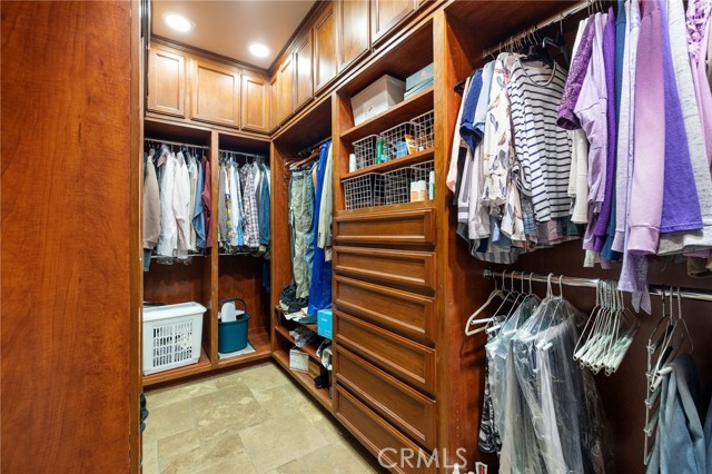 5614 Regent Hill W Terrace, Palmdale CA: https://media.crmls.org/medias/000ac19a-7508-4b0d-9d05-5a7c632f4e61.jpg