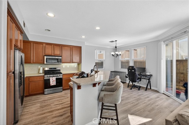 Detail Gallery Image 12 of 52 For 3686 W Scribner, Inglewood,  CA 90305 - 4 Beds | 3/1 Baths