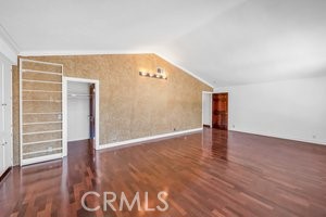 25152 Mammoth Circle, Lake Forest CA: https://media.crmls.org/medias/000bb9f2-cec1-41d8-8427-3c18d729317a.jpg