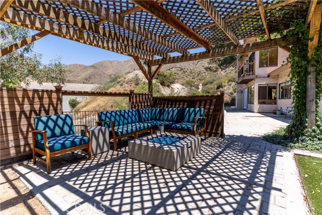 Detail Gallery Image 22 of 50 For 3094 Small Canyon Dr, Highland,  CA 92346 - 4 Beds | 3 Baths