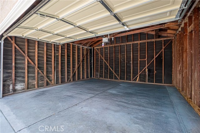 6617 Haas Avenue, Los Angeles CA: https://media.crmls.org/medias/000c3fb1-00dc-46e3-8feb-cefb7d28c1b2.jpg