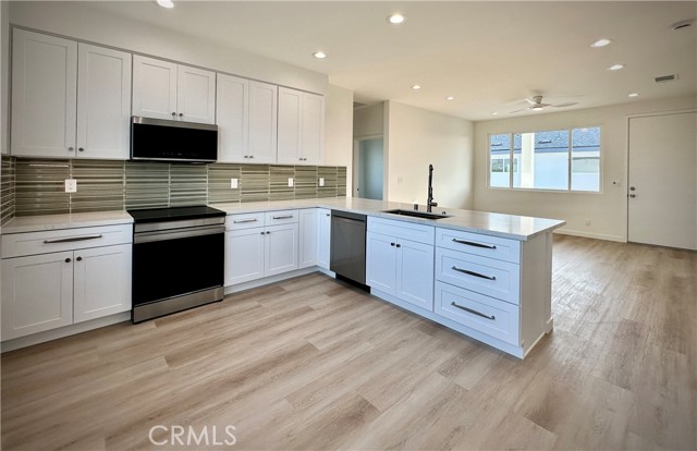 Image 38 of 63 For 6168 Briercrest Avenue