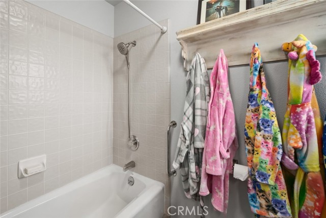 Detail Gallery Image 19 of 26 For 411 Spanish Moss Ln, Arroyo Grande,  CA 93420 - 3 Beds | 2 Baths