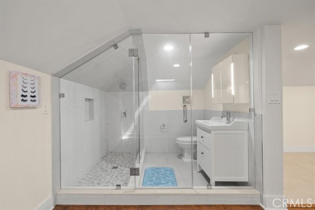 268 S Norton Avenue, Los Angeles CA: https://media.crmls.org/medias/000e2f6d-90c6-4052-a8f3-7ee95d1cbf27.jpg