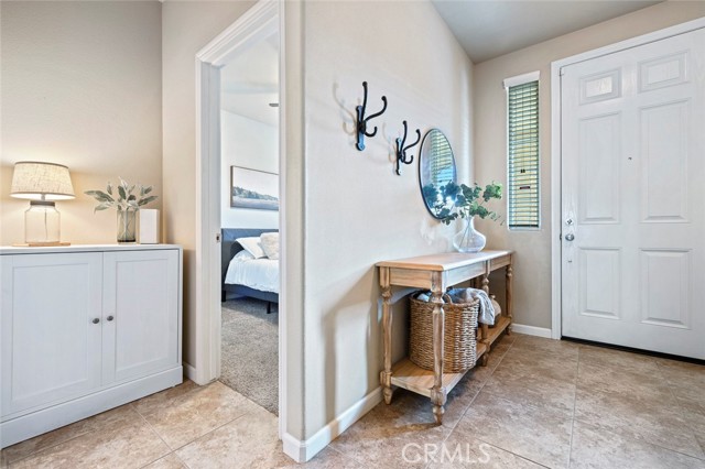 Detail Gallery Image 3 of 29 For 716 Maine Ave, Clovis,  CA 93619 - 4 Beds | 3 Baths