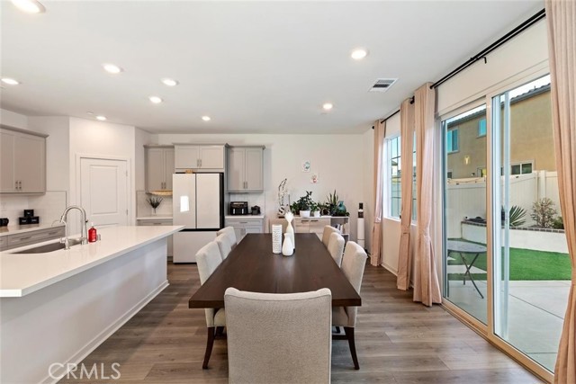 2275 Melogold Way, Corona CA: https://media.crmls.org/medias/001026f4-6353-4999-90a5-f576565bbe52.jpg