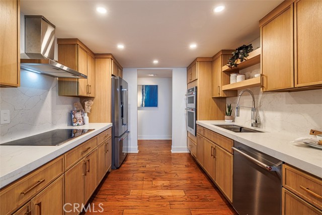 Detail Gallery Image 17 of 41 For 601 Lido Park Drive 3f,  Newport Beach,  CA 92663 - 2 Beds | 2/1 Baths