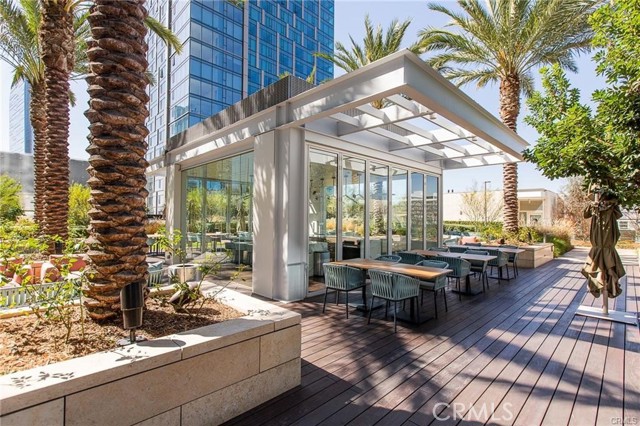 877 Francisco Street, Los Angeles CA: https://media.crmls.org/medias/0010a576-029a-40d9-8505-affe5edc457d.jpg