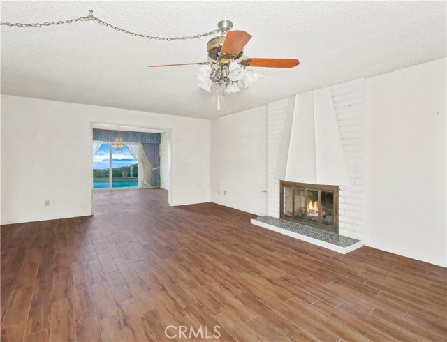 Living Room Dining Area