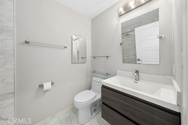 Detail Gallery Image 15 of 29 For 130 N Moore Ave #E,  Monterey Park,  CA 91754 - 3 Beds | 2 Baths