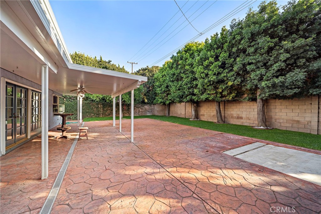 MLS #OC25258635 image #38