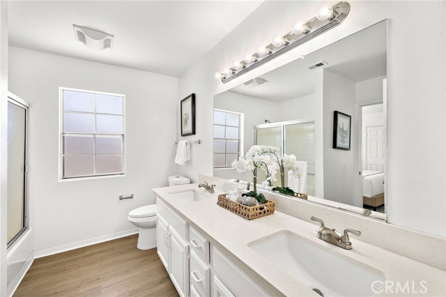 Detail Gallery Image 11 of 28 For 2563 Orange Ave #C,  Costa Mesa,  CA 92627 - 3 Beds | 2/1 Baths