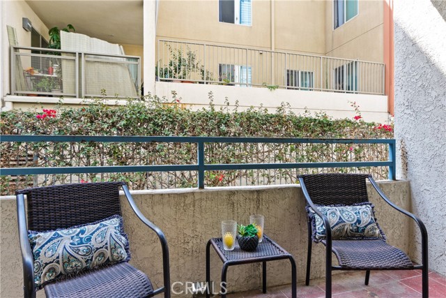 Detail Gallery Image 11 of 25 For 720 W 4th St #111,  Long Beach,  CA 90802 - 1 Beds | 1/1 Baths