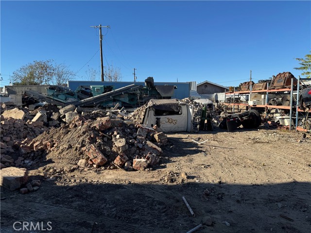 12519 montague, Pacoima CA: https://media.crmls.org/medias/0012e7e1-e96d-45dc-80b5-65c689f31015.jpg