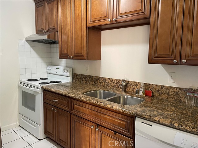 Detail Gallery Image 5 of 20 For 1126 Fairview Ave #209,  Arcadia,  CA 91007 - 3 Beds | 2 Baths