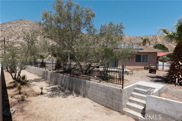 Detail Gallery Image 1 of 13 For 9035 Calle Escorial, Desert Hot Springs,  CA 92240 - 3 Beds | 2 Baths