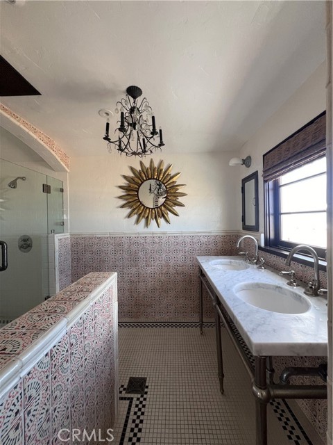 Detail Gallery Image 25 of 27 For 2444 the Strand, Hermosa Beach,  CA 90254 - 4 Beds | 3/1 Baths