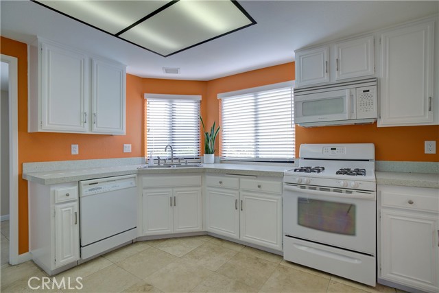 Image 16 for 72416   Sommerset DR