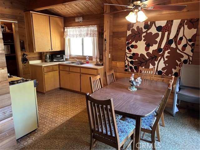 Detail Gallery Image 4 of 15 For 41267 Valley of the Falls Dr, Forest Falls,  CA 92339 - 2 Beds | 2 Baths