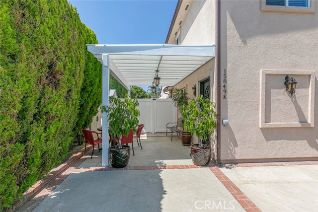 Detail Gallery Image 2 of 25 For 15849 Malden St, North Hills,  CA 91343 - 2 Beds | 1/1 Baths