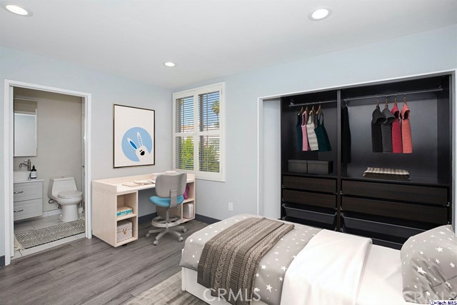 2 Bed Home for Sale in Sherman Oaks, California