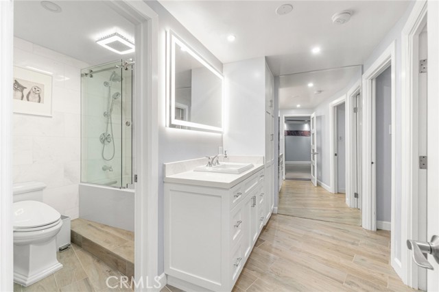 Detail Gallery Image 21 of 30 For 700 E Ocean Bld #1208,  Long Beach,  CA 90802 - 3 Beds | 2 Baths
