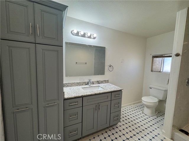 Detail Gallery Image 3 of 24 For 6475 Stover, Riverside,  CA 92505 - 4 Beds | 2 Baths
