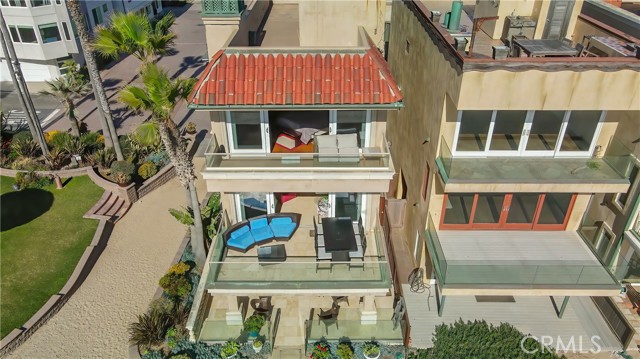 Detail Gallery Image 7 of 34 For 88 a Surfside, Surfside,  CA 90740 - 3 Beds | 3/1 Baths