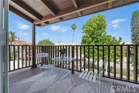 Detail Gallery Image 29 of 56 For 2111 S Bronson Ave, Los Angeles,  CA 90018 - – Beds | – Baths