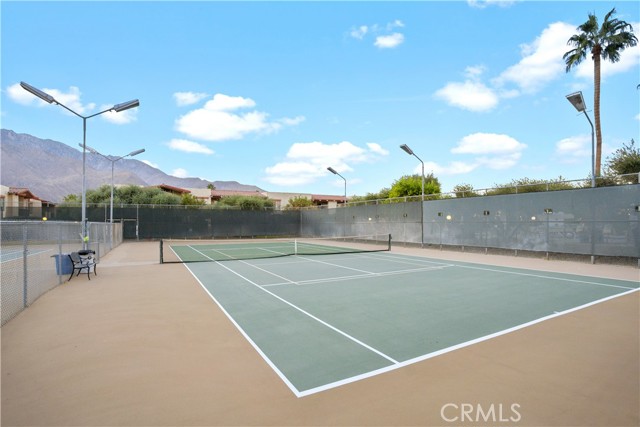 Image 6 of 37 For 1421 Sunrise Way 34
