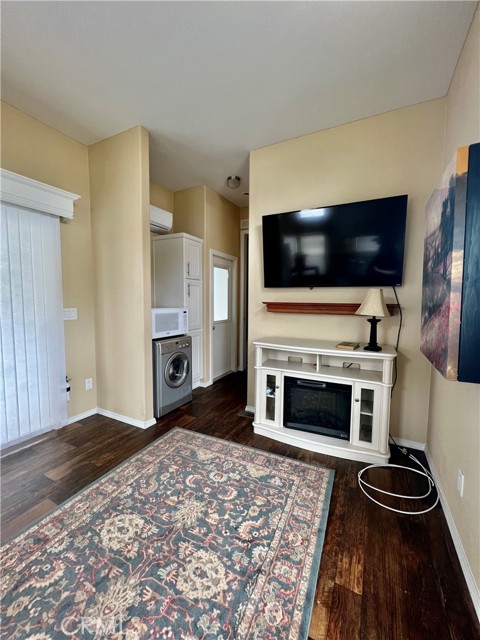 Detail Gallery Image 10 of 43 For 1295 S Cawston Ave #462,  Hemet,  CA 92545 - 1 Beds | 1 Baths