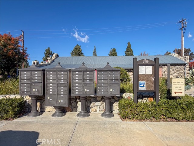 Detail Gallery Image 24 of 29 For 844 Citrus Ct #29,  Claremont,  CA 91711 - 3 Beds | 3 Baths