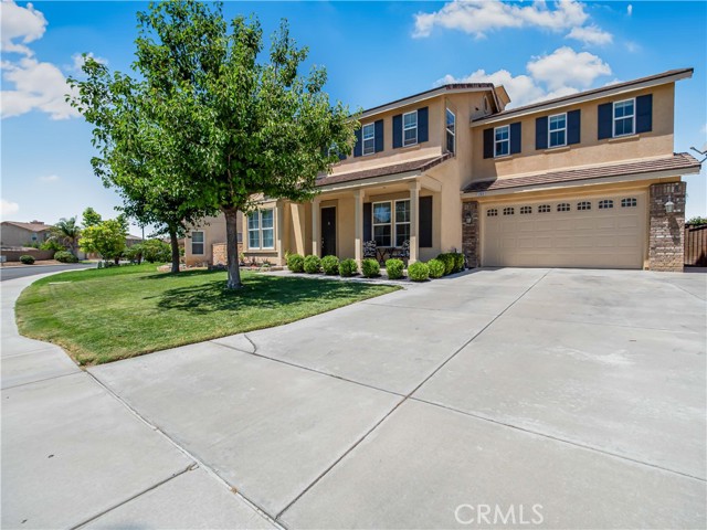 12820 Excalibur Drive, Eastvale CA: https://media.crmls.org/medias/001bcda6-5067-4815-a4ea-66b92523269b.jpg