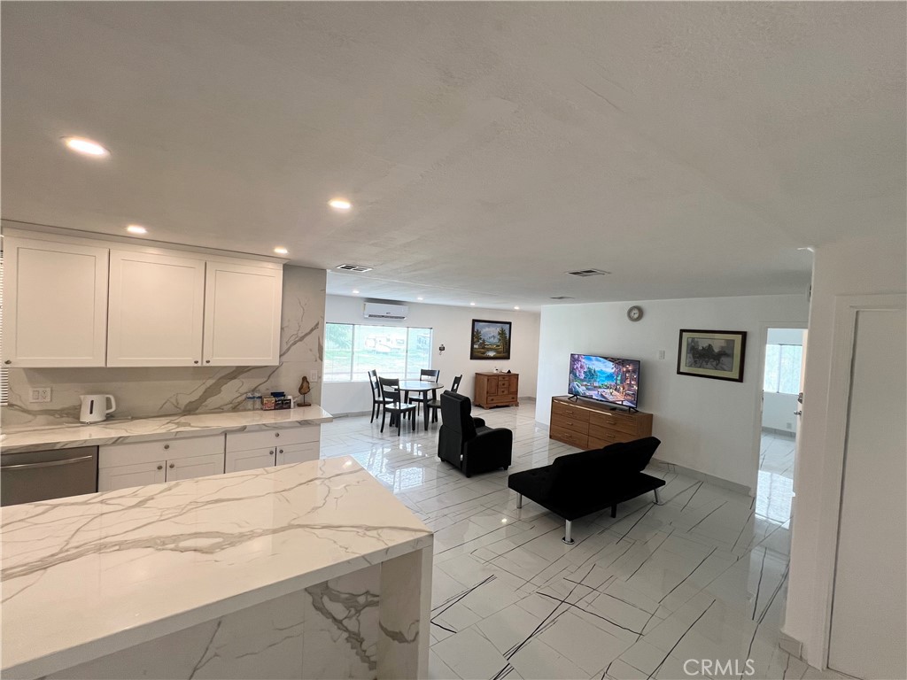 MLS #SW25167453 img 3