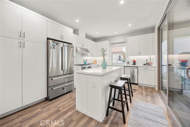 Detail Gallery Image 9 of 30 For 144 Elkhorn, Irvine,  CA 92618 - 3 Beds | 3/1 Baths